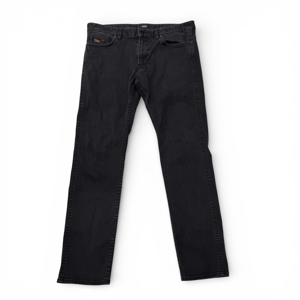 Hugo Boss Straight Jeans in Black